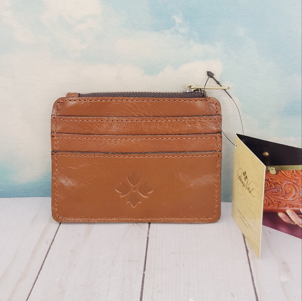 Patricia Nash Cassis RFID Card Case Veg Tan - Picture 3 of 9
